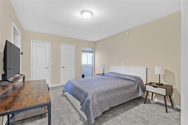 668 Oakmont Avenue 1724, Las Vegas, NV 89109