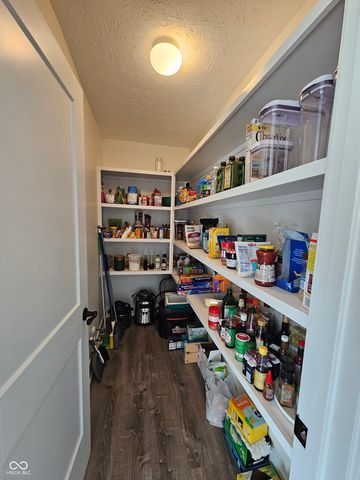 13028 Veon Drive, Fishers, IN 46038