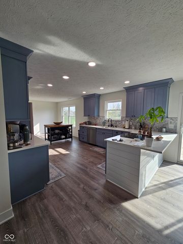 13028 Veon Drive, Fishers, IN 46038