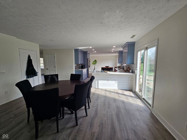 13028 Veon Drive, Fishers, IN 46038