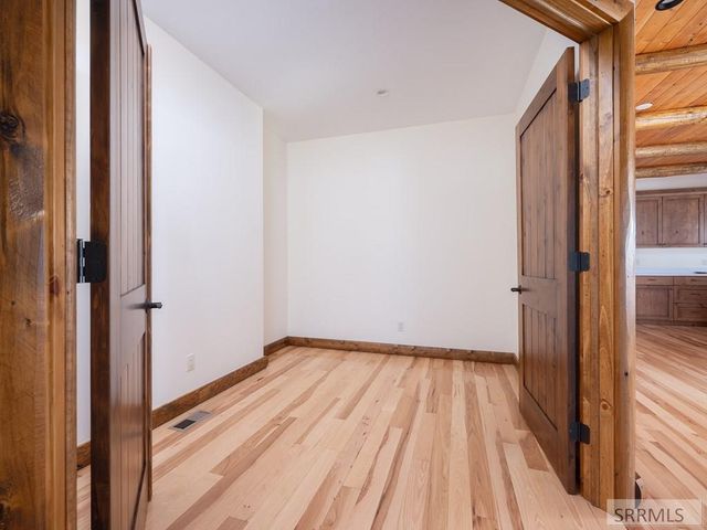 4660 Pale Morning Drive, Tetonia, ID 83452