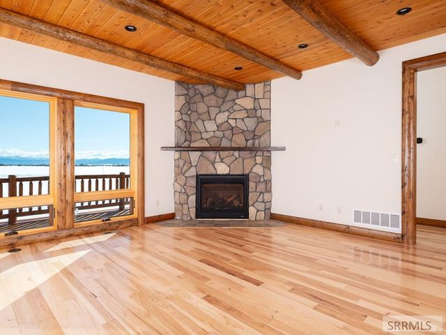 4660 Pale Morning Drive, Tetonia, ID 83452