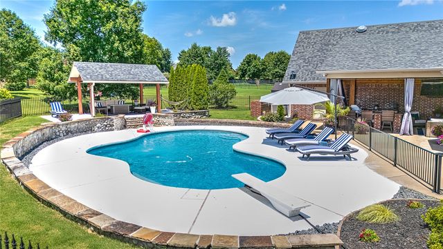 10837 Rosehaven Lane, Bentonville, AR 72712