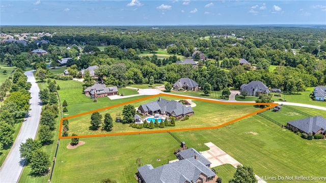 10837 Rosehaven Lane, Bentonville, AR 72712