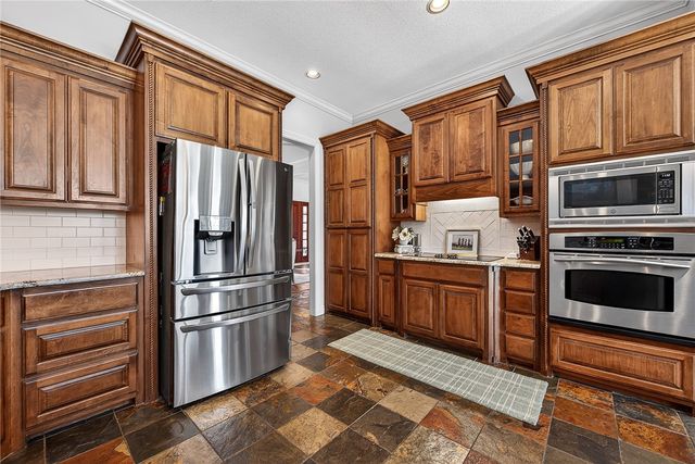 10837 Rosehaven Lane, Bentonville, AR 72712