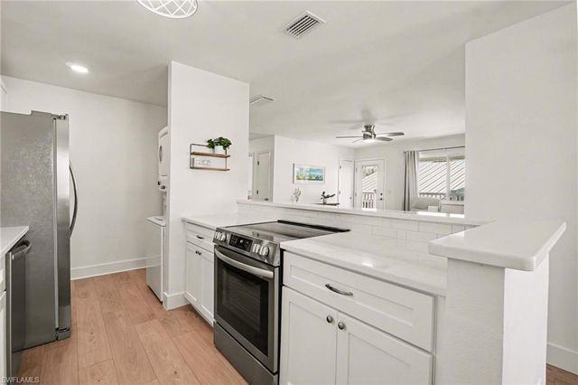 942 Prescott ST, Fort Myers Beach, FL 33931