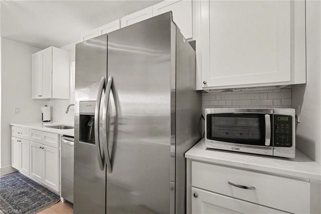 942 Prescott ST, Fort Myers Beach, FL 33931