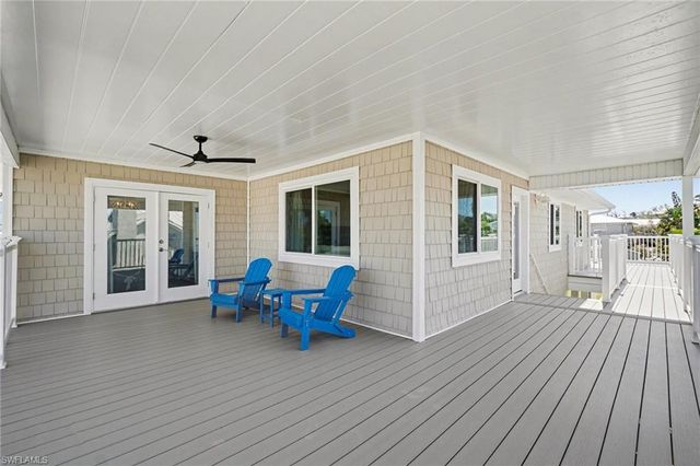 942 Prescott ST, Fort Myers Beach, FL 33931