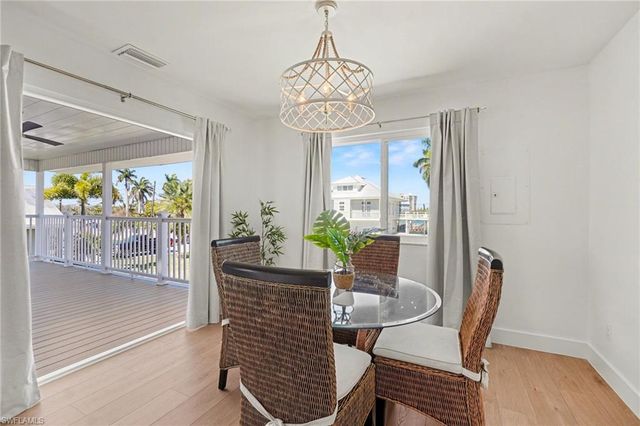 942 Prescott ST, Fort Myers Beach, FL 33931