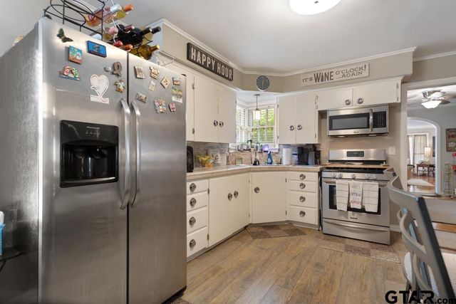 1522 N Moore Ave, Tyler, TX 75702