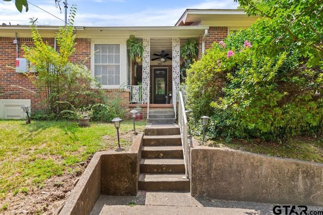 1522 N Moore Ave, Tyler, TX 75702