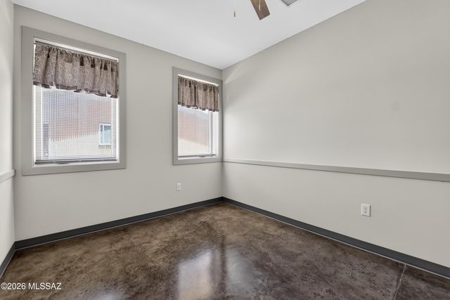 33977 S Twin Hawk Lane, Marana, AZ 85658