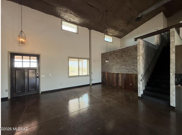 33977 S Twin Hawk Lane, Marana, AZ 85658