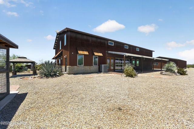 33977 S Twin Hawk Lane, Marana, AZ 85658