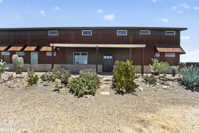 33977 S Twin Hawk Lane, Marana, AZ 85658