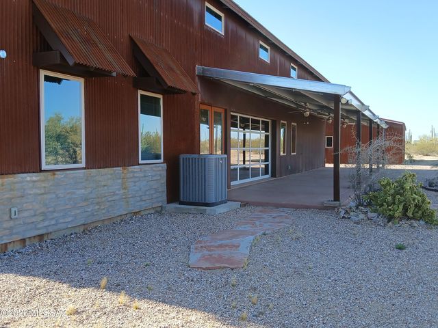 33977 S Twin Hawk Lane, Marana, AZ 85658