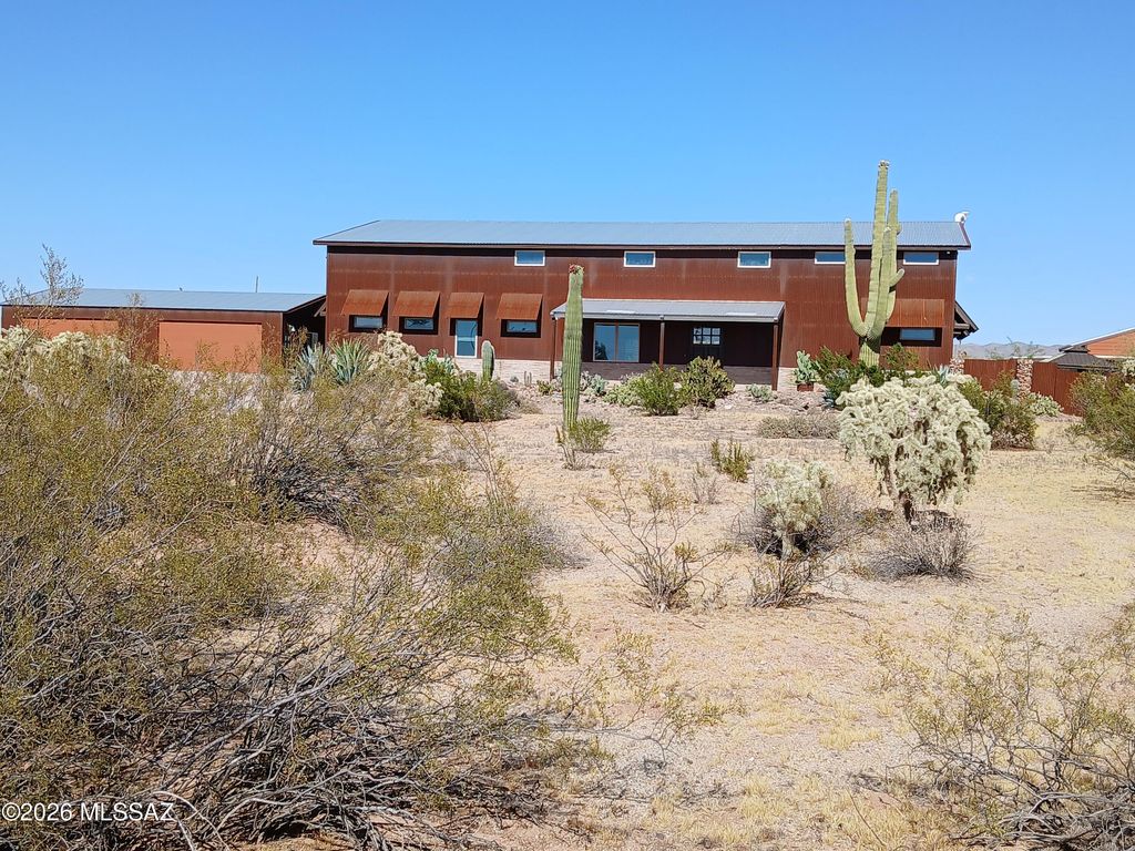33977 S Twin Hawk Lane, Marana, AZ 85658