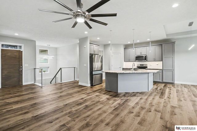 7641 Kallum Drive, Lincoln, NE 68516