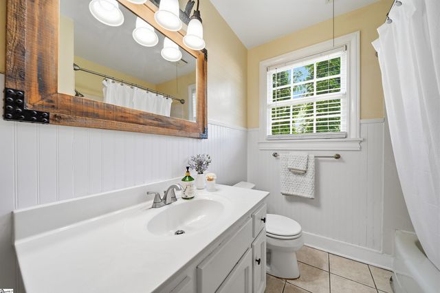 8 Northwood Avenue, Greenville, SC 29609