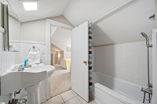 8 Northwood Avenue, Greenville, SC 29609