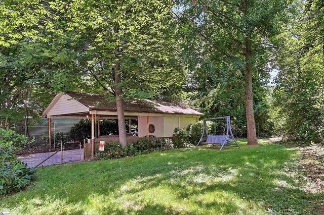 8 Northwood Avenue, Greenville, SC 29609