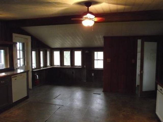 1316,28&70 E Chauvez Road, Scottville, MI 49454