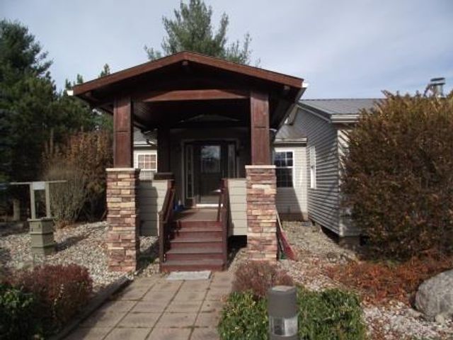 1316,28&70 E Chauvez Road, Scottville, MI 49454