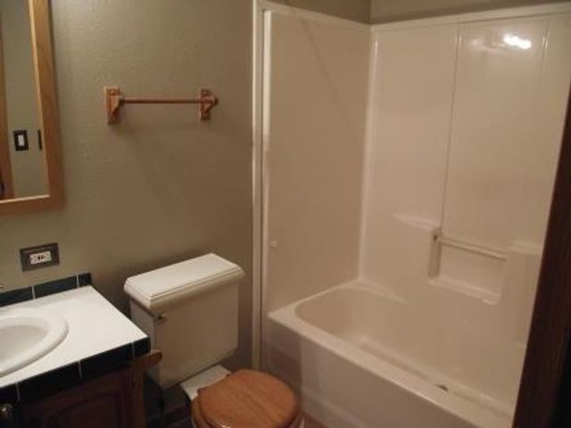 1316,28&70 E Chauvez Road, Scottville, MI 49454