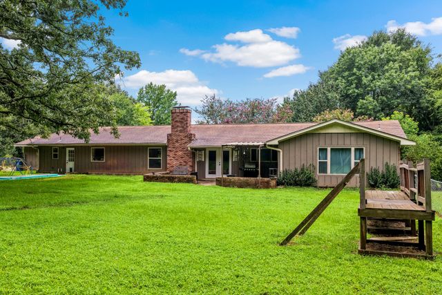3054 Old Paris Road, Mt Pleasant, TX 75455