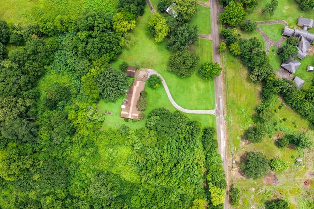 3054 Old Paris Road, Mt Pleasant, TX 75455