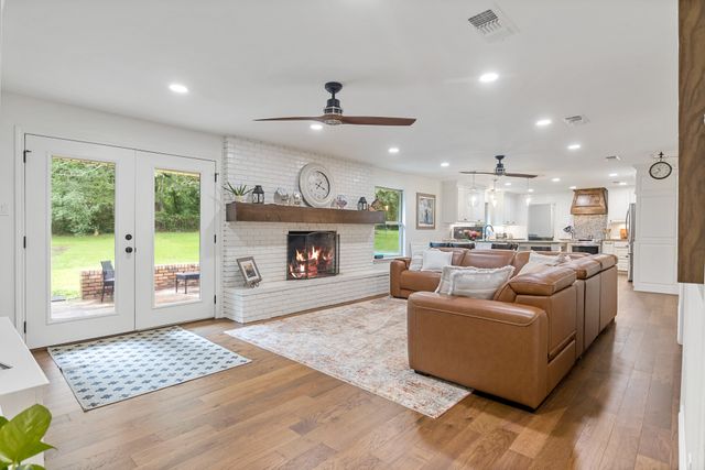 3054 Old Paris Road, Mt Pleasant, TX 75455
