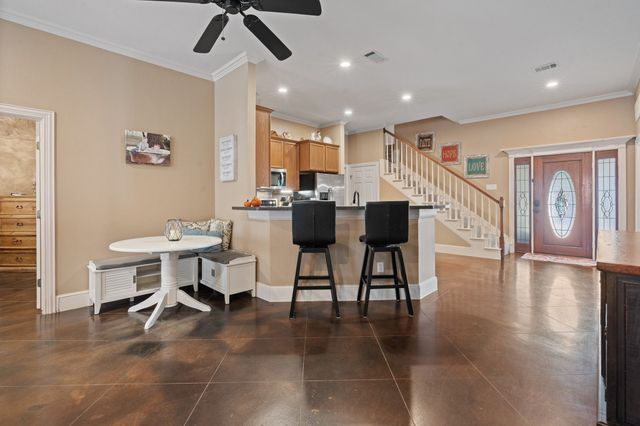 2916 Shoreline Drive, Burleson, TX 76028