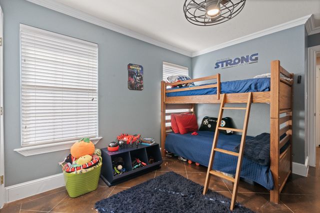 2916 Shoreline Drive, Burleson, TX 76028