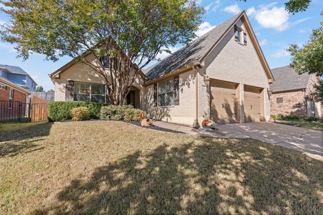 2916 Shoreline Drive, Burleson, TX 76028