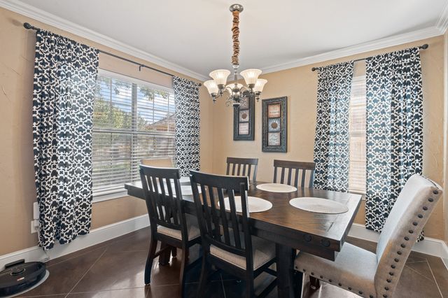 2916 Shoreline Drive, Burleson, TX 76028