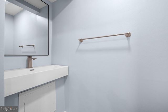 305 W 21ST ST, Wilmington, DE 19802