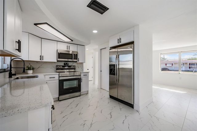 3613 BEDFORD STREET, New Port Richey, FL 34652