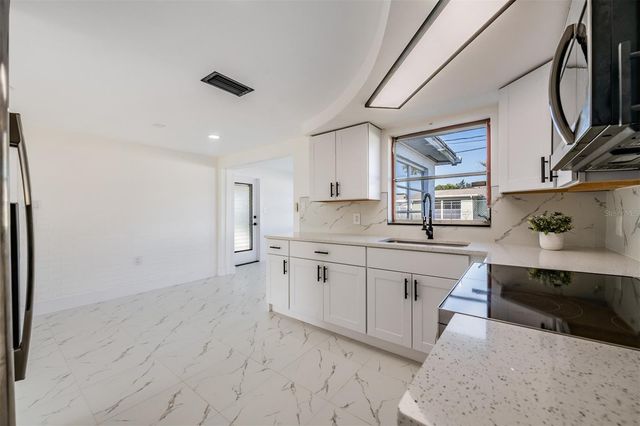 3613 BEDFORD STREET, New Port Richey, FL 34652