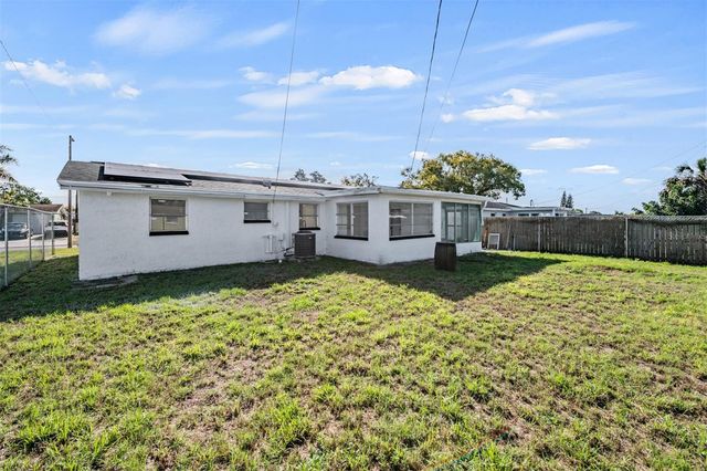 3613 BEDFORD STREET, New Port Richey, FL 34652