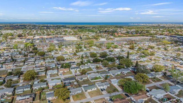 3613 BEDFORD STREET, New Port Richey, FL 34652