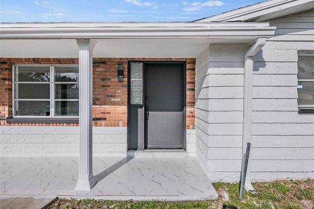 3613 BEDFORD STREET, New Port Richey, FL 34652