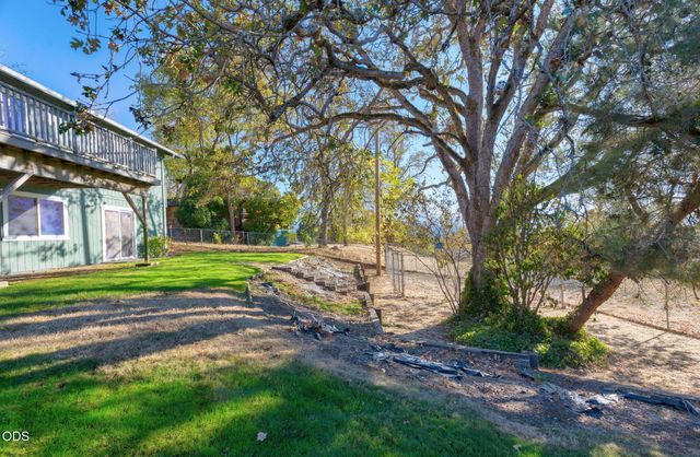 1802 NE Beacon Drive, Grants Pass, OR 97526