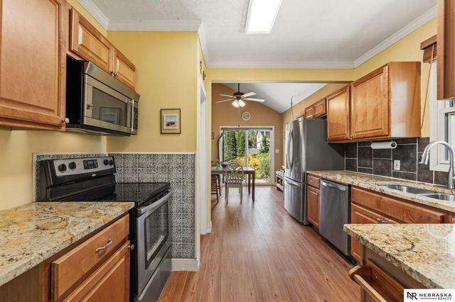 8202 Miami Street, Omaha, NE 68134