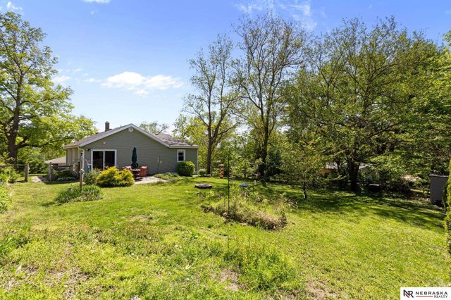 8202 Miami Street, Omaha, NE 68134