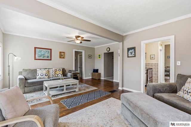 8202 Miami Street, Omaha, NE 68134