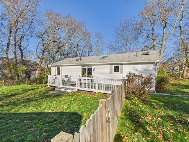 50 Steven Street, Tiverton, RI 02878