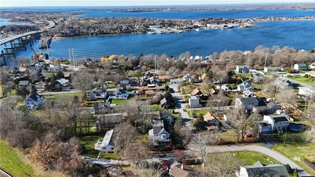 50 Steven Street, Tiverton, RI 02878