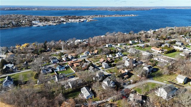 50 Steven Street, Tiverton, RI 02878