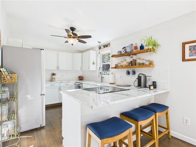 50 Steven Street, Tiverton, RI 02878