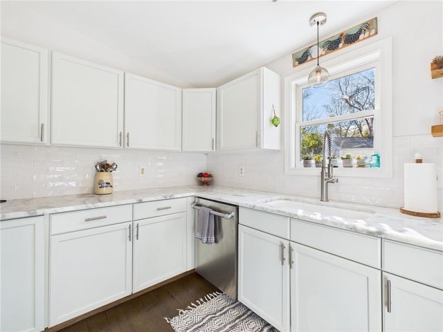 50 Steven Street, Tiverton, RI 02878